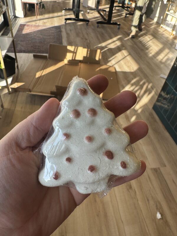 Christmas Tree Bath Bomb